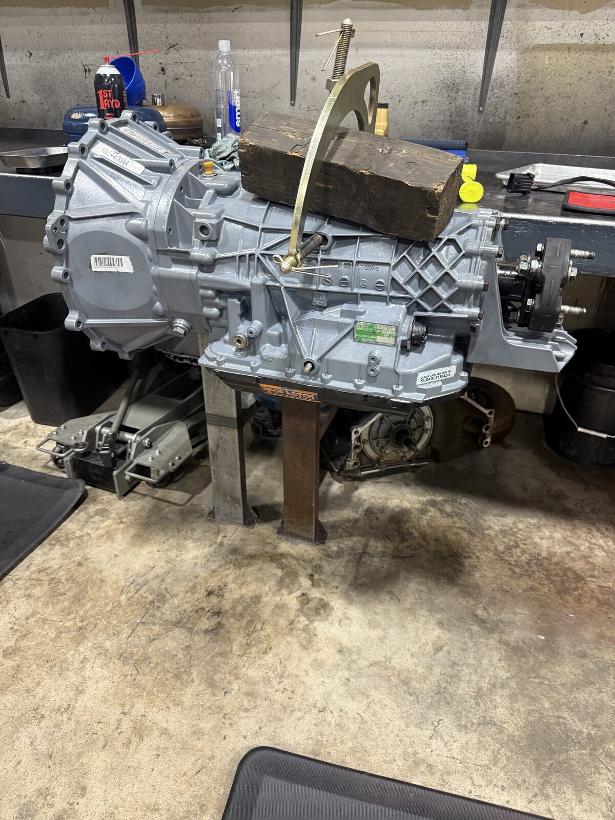 Custom rebuilt transmission with Top Notch Transmissions tag in their Fort Worth shop